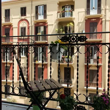 Sammartino 108 아파트